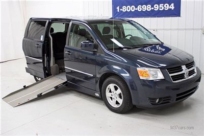 Ams wheelchair ramp van handicap minivan serviced lowered floor video 28k miles