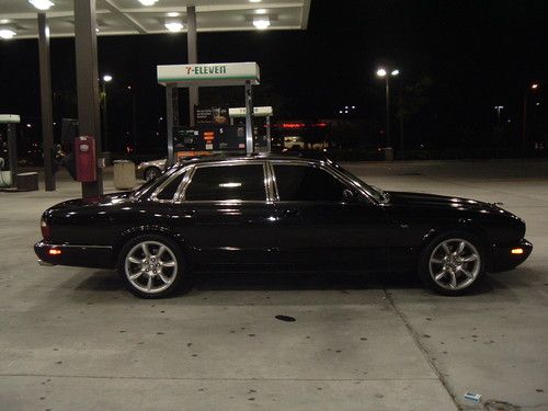 Beautiful black on black jaguar supercharged 2001 xjr sedan car 4.0 v8 luxury