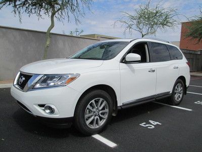 2013 white v6 leather automatic 3rd row sunroof miles:4k suv