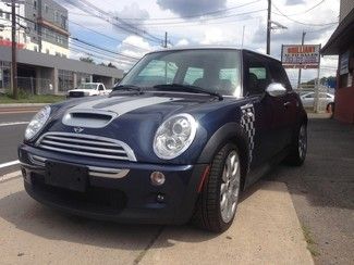 2006 blue 1 owner clean carfax+76k miles!
rare checkmate edition