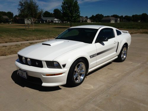 2007 ford mustang gt premium california special gt/cs 5spd leather