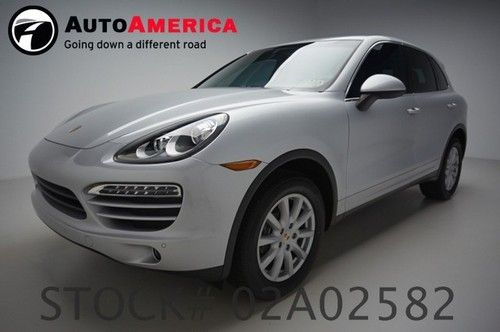 28k low miles one 1 owner porsche cayenne premium awd silver leather nav