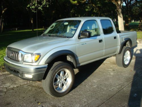 2004 toyota tacoma double crew cab prerunner sr5 pickup truck 1 owner fl vehicle