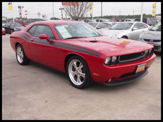 2012 dodge challenger r/t classic 20" chrome red with black stripes 6spd man