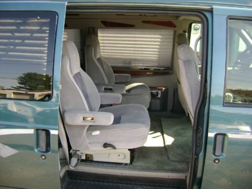 Purchase Used 2000 Chevrolet Astro Conversion Van Awd