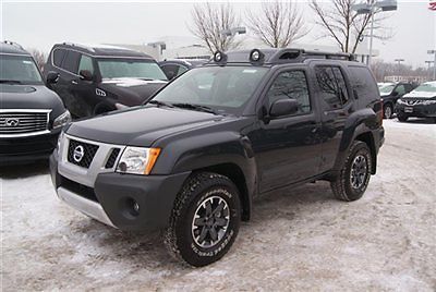 Pre-owned 2014 xterra pro-4x, navigation, rockford, bluetooth, only 35 miles