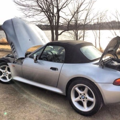 1998 bmw z3 roadster convertible 2-door 2.8l