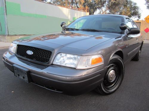 2009 ford crown victoria (p71) in immaculate conditions and shape