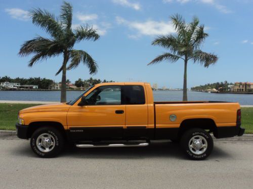 2001 dodge ram 2500 slt turbo diesel ext cab one own low miles clean no reserve!