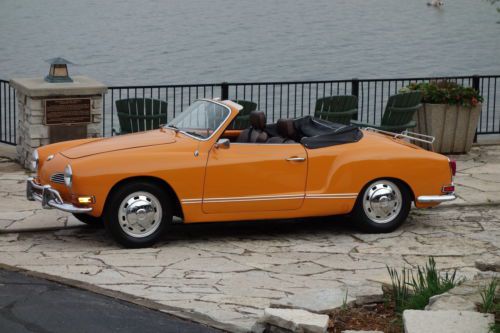1971 vw karmann ghia convertible, very nice condition with low miles!