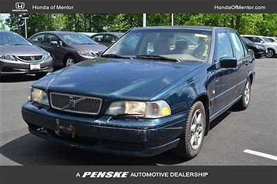 1999 volvo s70,2.4l,auto,as-is,parts only