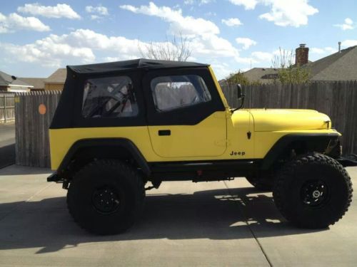 Custom built 1979 jeep cj-7 with 350 chevy and 700r automatic transmission
