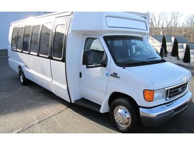 24 passengers limo bus!dually wheels! turbo diesel! krystal limo! power door! 06