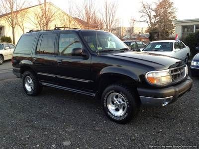 Low 97k original miles, fully loaded, 4x4, xlt package***no reserve***