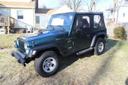 2001 jeep wrangler sport sport utility 2-door 4.0l