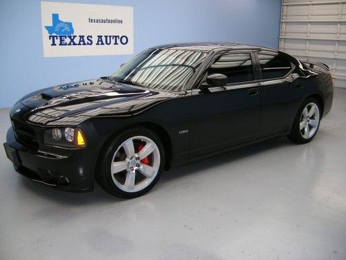 We finance!!!  2009 dodge charger srt-8 hemi auto roof nav xenon 20 rims brembo!