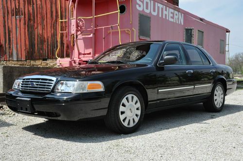 2009 ford crown victoria police interceptor 10k miles, unmarked, gorgeous!