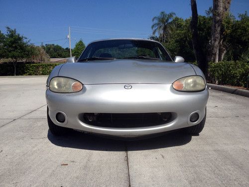 2000 mazda mx-5 miata ls convertible automatic low miles one owner vehicle -look