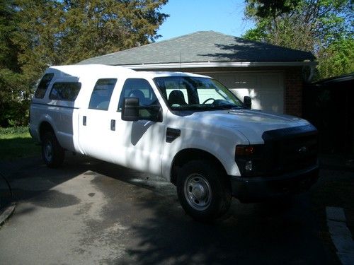 2010 ford f-250 f250 super duty crew cab only 9k miles!! like new, warranty
