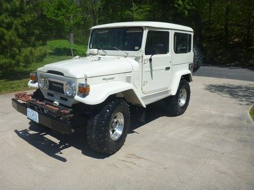 1975 toyota land cruiser base sport utility 2-door 4.2l great deal!!!