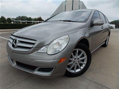 2006 mercedes r350 awd panoramic roof navigation third row 6cd hk sound loaded!