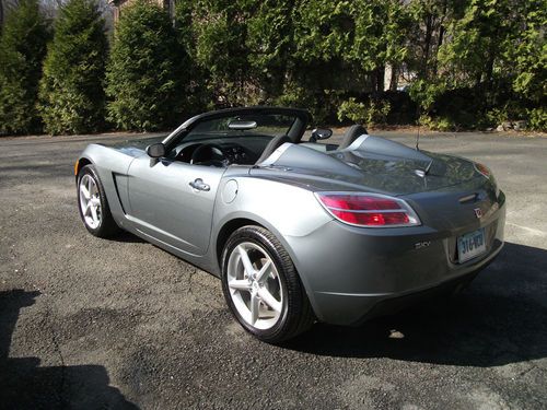 2007 saturn sky roadster convertible 2-door 2.4l