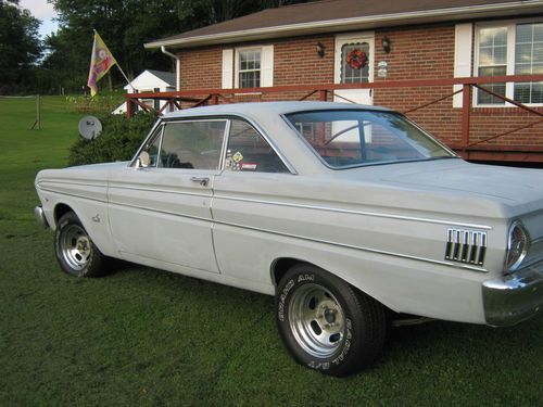 1964 falcon two door hardtop with 302 engine , automatic trans, primer paint