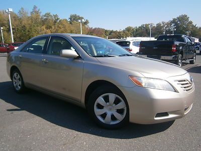 Low reserve fuel efficient one owner 2007 toyota camry sedan