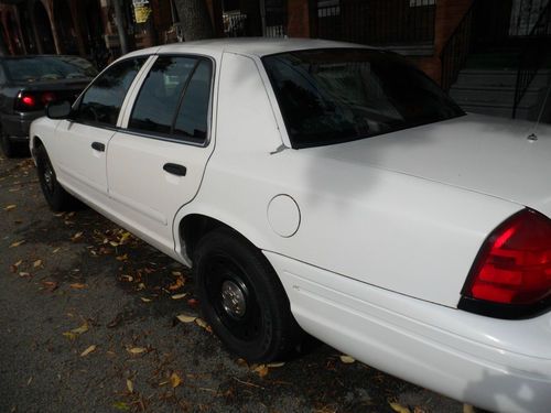 2003 ford crown victoria police interceptor very good condition!