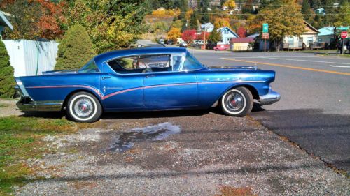 1957 buick roadmaster base hardtop 4-door 6.0l