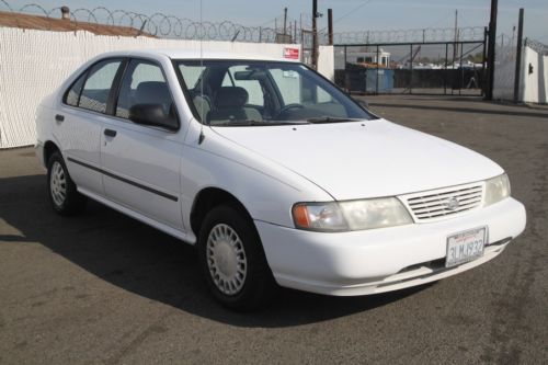 1996 nissan sentra gxe 87klow  miles automatic 4 cylinder no reserve