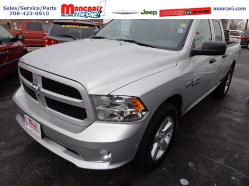 Bright silver express 5.7l 4x4 quad cab warranty low miles tow package