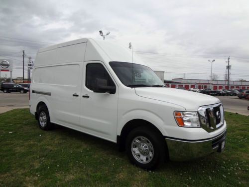 2013 nissan nv high roof 2500 v6 sv great condition