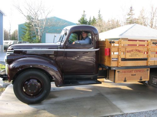 1945 chevrolet restored 3 ton pickup truck
