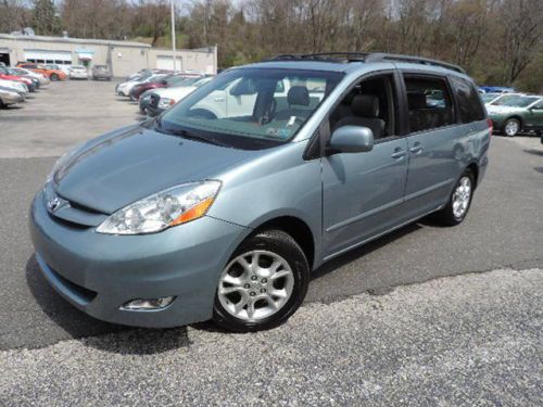2006 toyota sienna xle, no reserve, one owner, no accidents, runs like new.