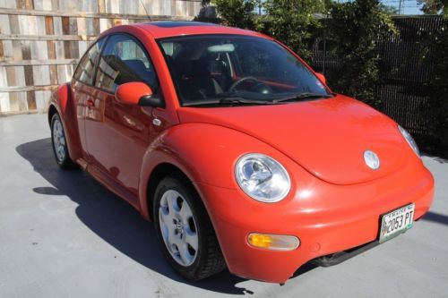 2003 volkswagen new beetle gls 2.0l  automatic 4 cylinder  no reserve