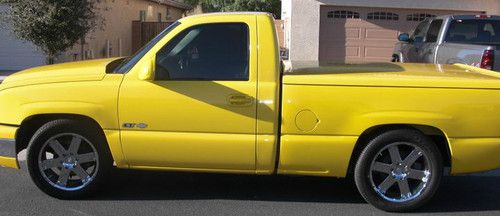 Custom 2006 silverado. supercharged and many other upgrades