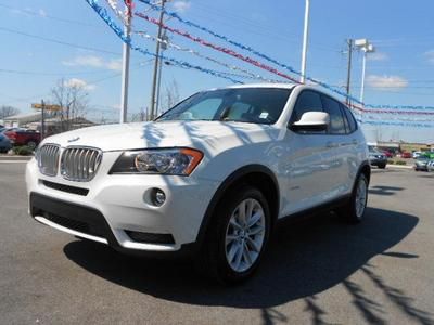 Awd 4dr suv 2.0l bluetooth nav 4 cylinder engine 4-wheel abs 4-wheel disc brakes