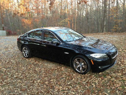 2011 bmw 528i - excellent condition - loaded!