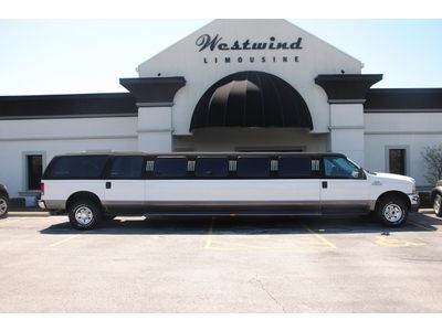Limo, limousine, ford, excursion, super stretch, luxury, white, 2004, suv limo,
