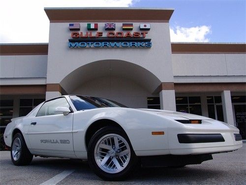 1989 pontiac firebird formula automatic 2-door hatchback