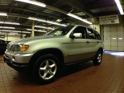 Bmw x5 3.0 awd leather sunroof new tires ice cold a/c cd player memory  seats
