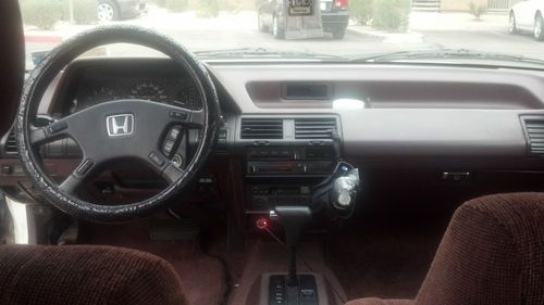 Find used 1989 Honda Accord DX Sedan 4-Door 2.0L White ... Find used 1989 Honda Accord DX Sedan 4-Door 2.0L White ...
