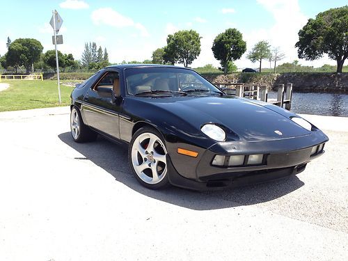 1986 porsche 928s 5-speed. nice!!!