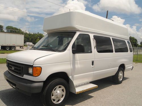 2007 ford e-350  handicap  super duty  van/bus