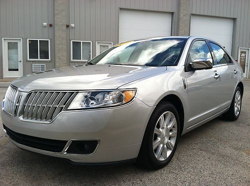10~mkz~leather~moonroof~heated and cooled seats~luxury for less, way less!!!!!!!