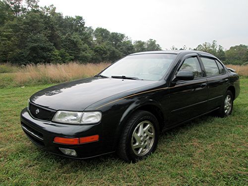 No reserve auction 1996 nissan maxima se sedan 4-door 3.0l automatic very clean
