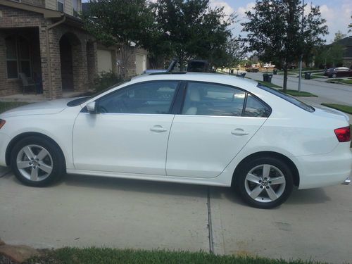 2011 volkswagen jetta tdi sedan 4-door 2.0l