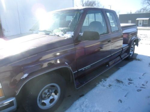 Silverado Tonneau Cover >> Find used 1994 Chevrolet Silverado C1500 Ext FLTSD GMT-400 With Hard Tonneau Cover in Beason ... Silverado Tonneau Cover >> Find used 1994 Chevrolet Silverado C1500 Ext FLTSD GMT-400 With Hard Tonneau Cover in Beason ...