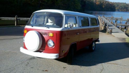 78 vw bus with classic westy features